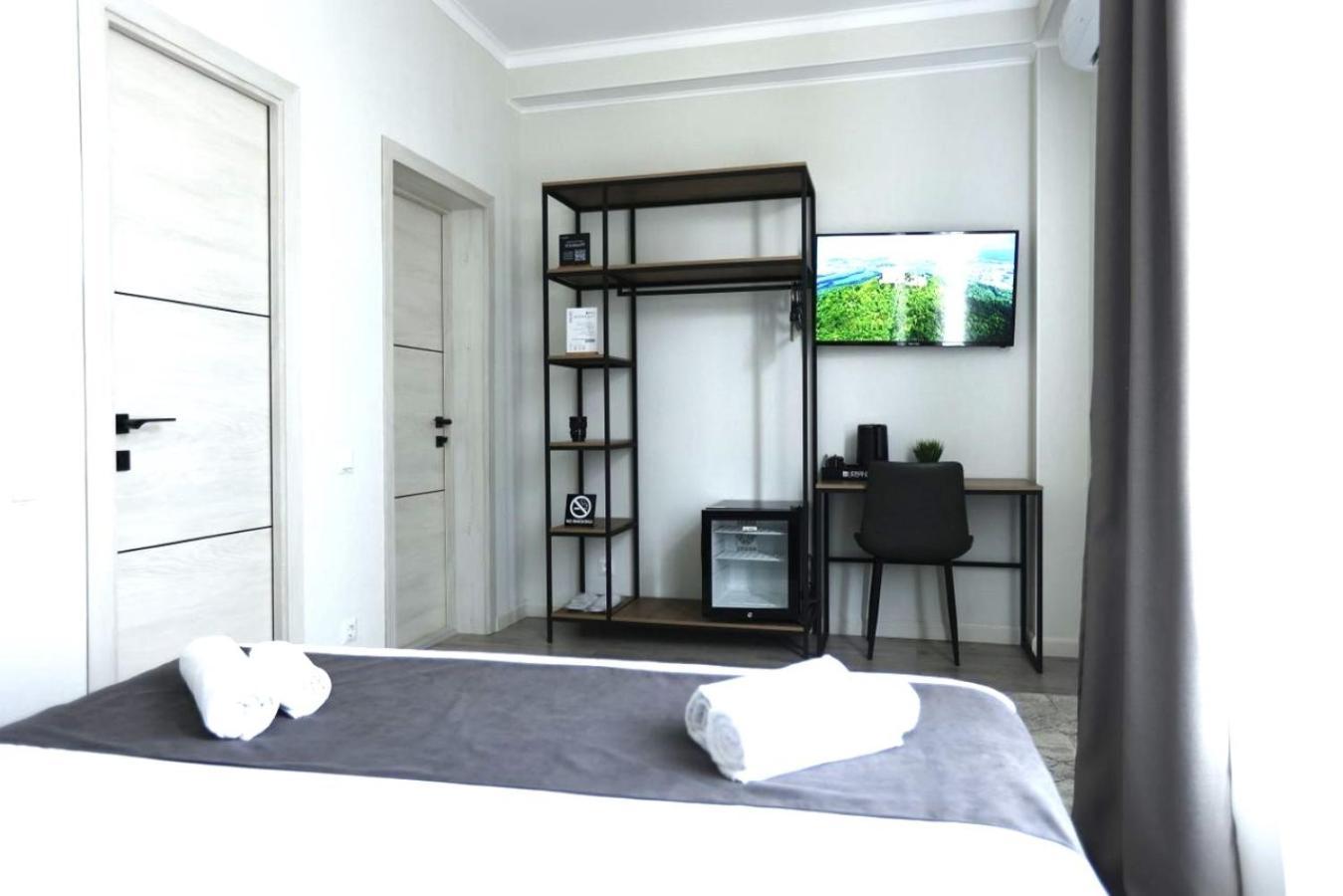 Urban Hotel Bisjkek Buitenkant foto